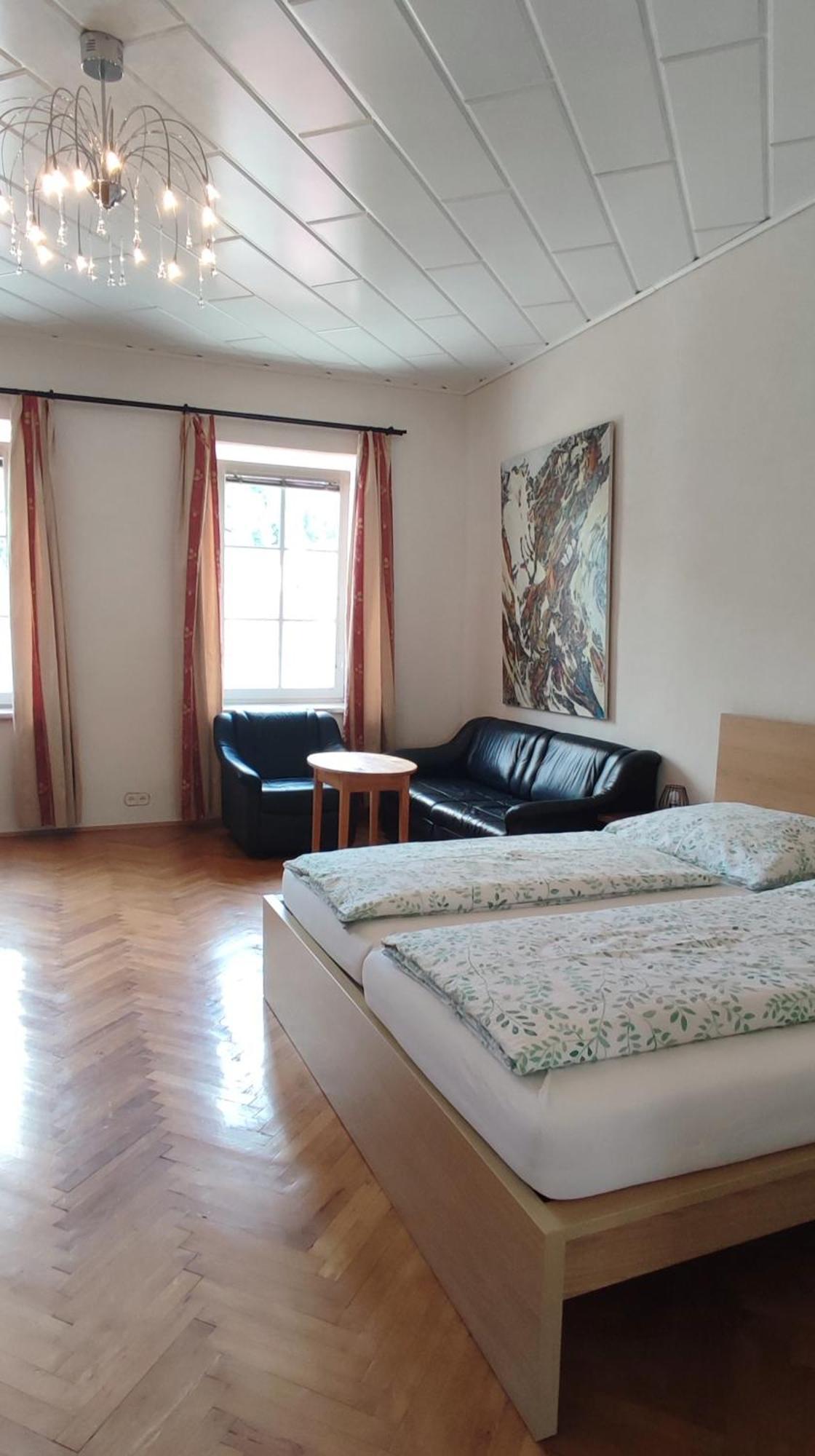 Gaestezimmer & Apartment Mayrhofer Waidhofen an der Ybbs Extérieur photo